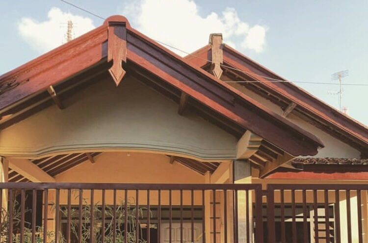 Kost Bos Putri Genteng (kos harian dan bulanan)