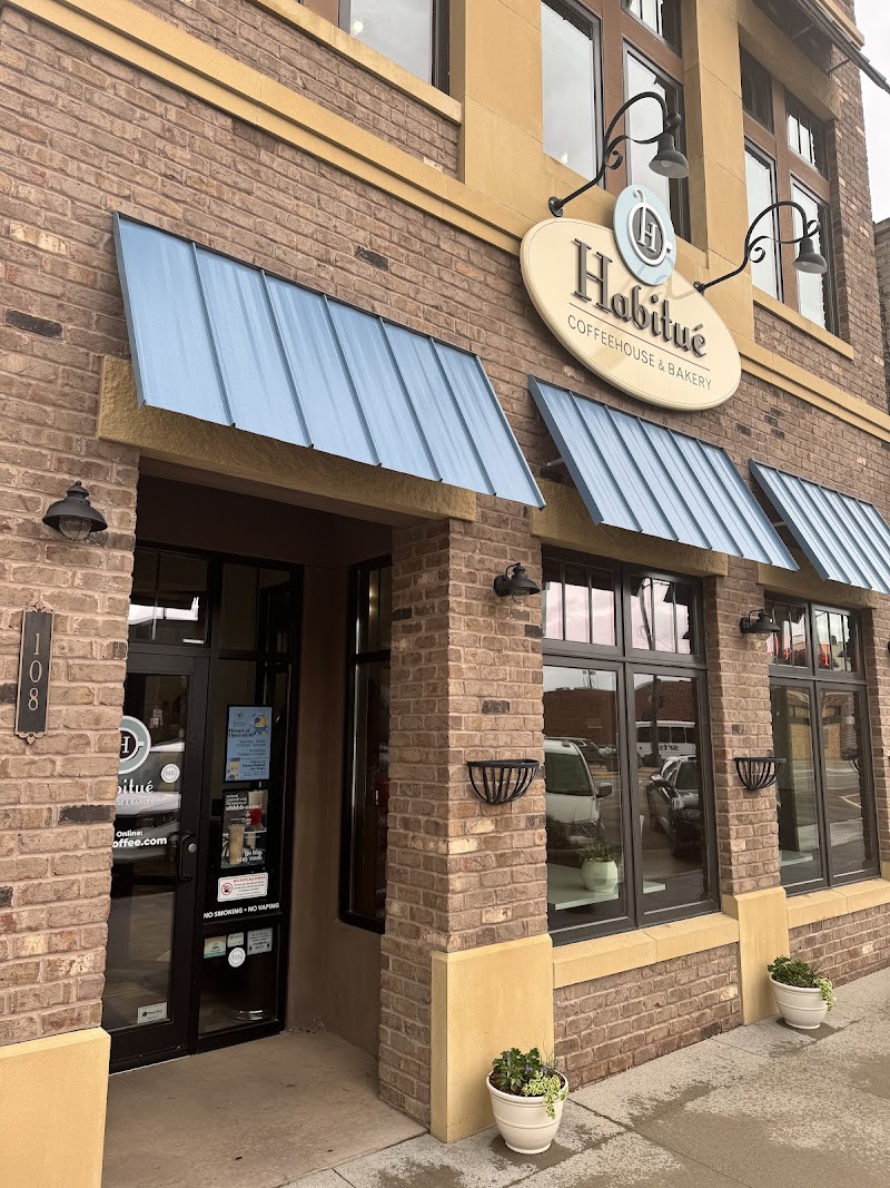 Habitue Coffeehouse and Bakery & Coffee Drive-Thru photo 3