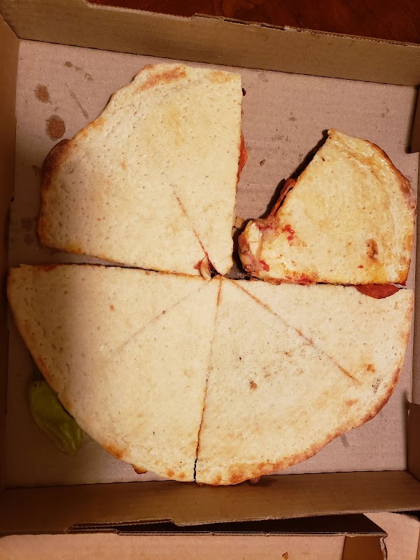 Photo by Kennington Sil