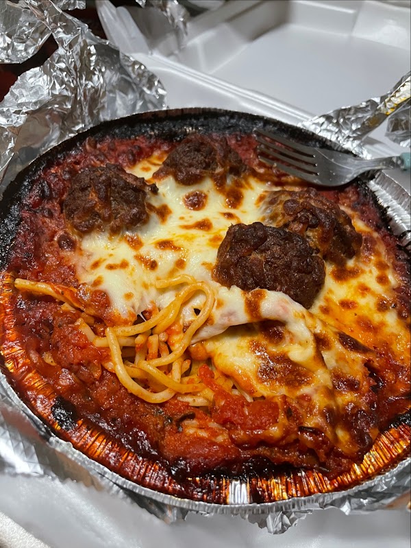 ANNIE'S PIZZA exterior