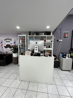 A1 Hair Salon photo 3