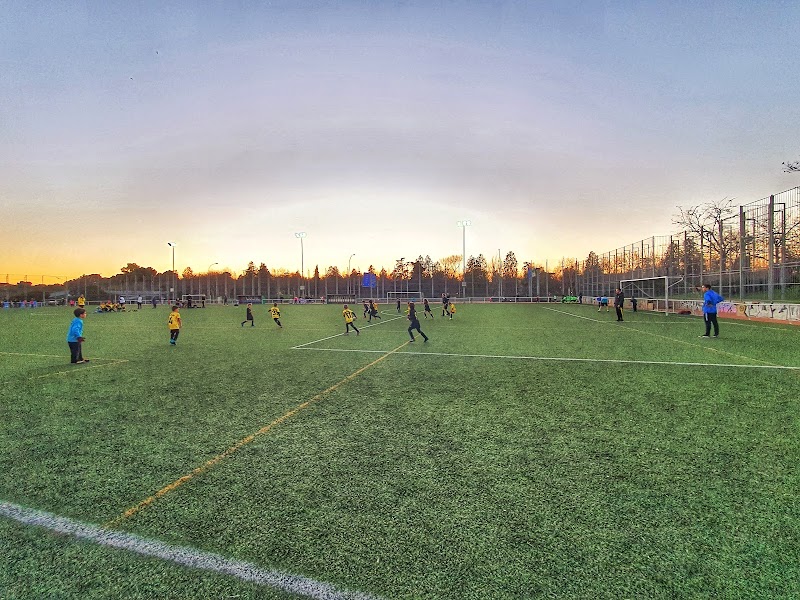 Campo de Futbol Zofio - Usera