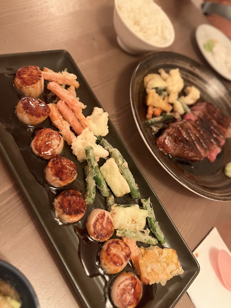 Itoshin Japanese Restaurant Mermaid Beach photo 9