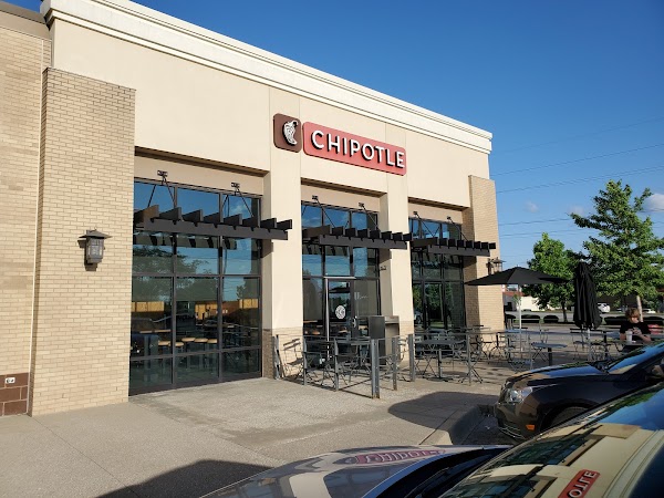 CHIPOTLE exterior