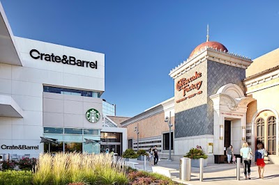 The Fashion Mall at Keystone