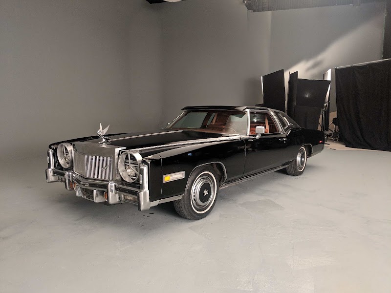 Picture Car Warehouse