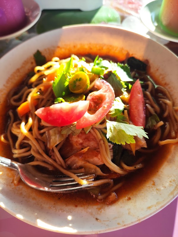 Warung Julas Roti Canai - Photo 1