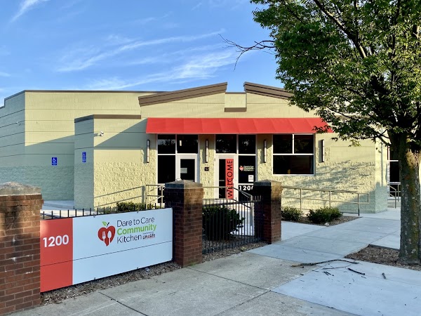 VERY MARY MEALS exterior