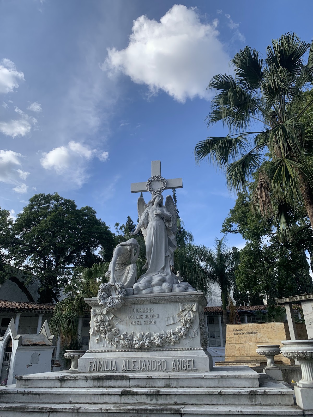 Museo Cementerio San Pedro