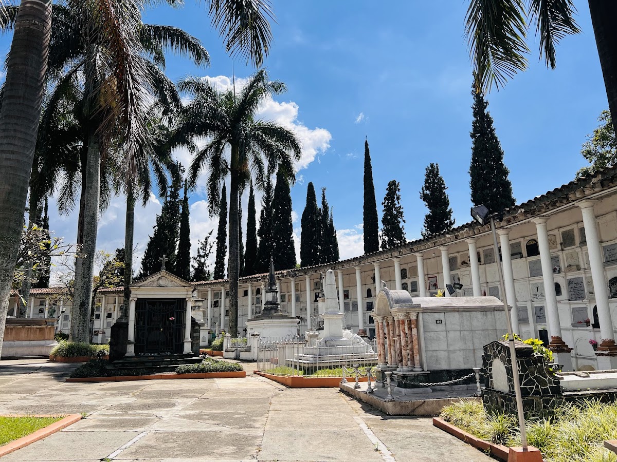 Museo Cementerio San Pedro