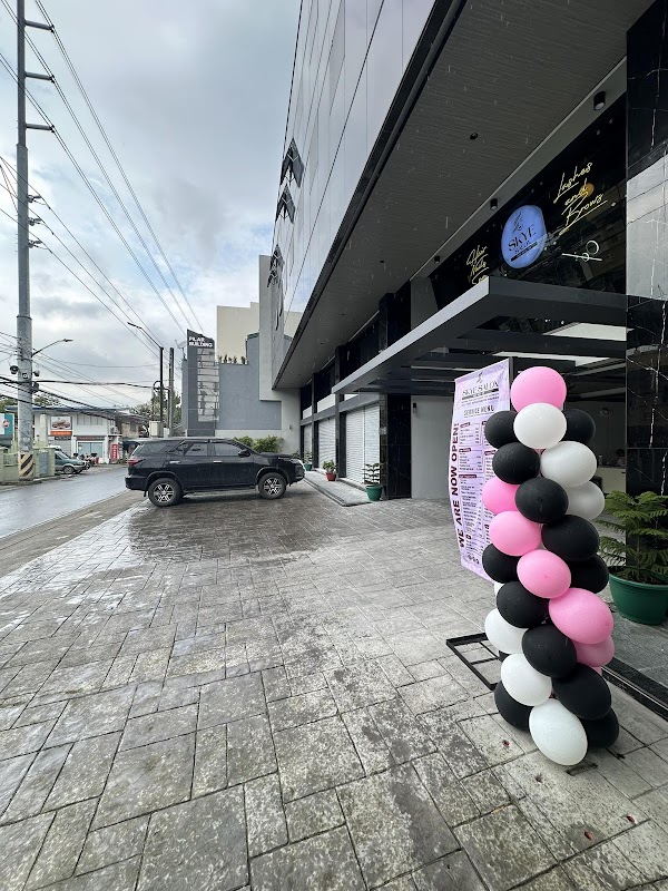 Skye Salon