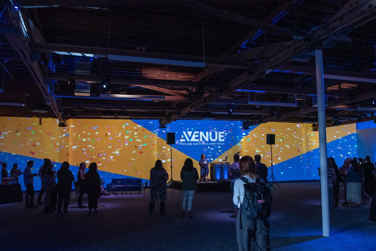 Avenue Portland: Google Places image 1