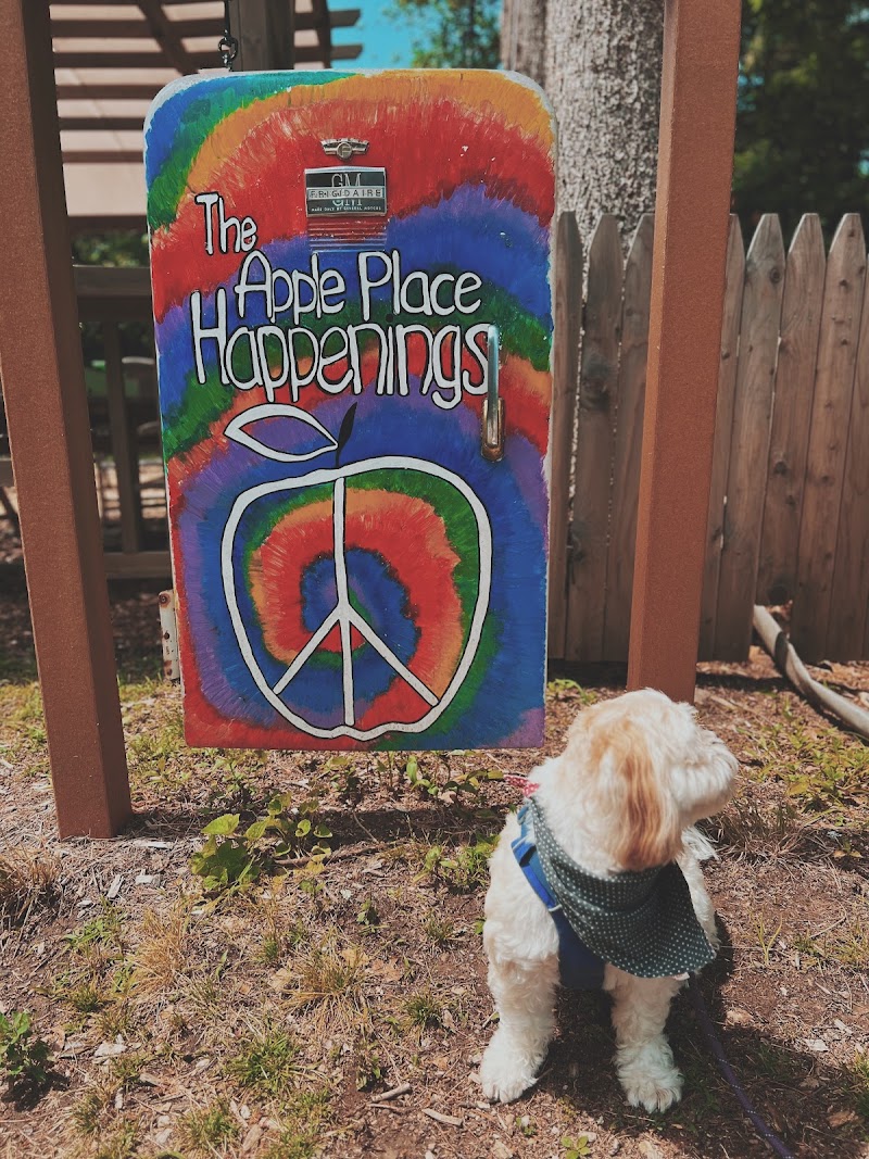 The Apple Place photo 4