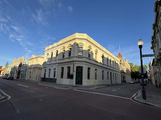 Enzo D'Alessandro Hairdressing