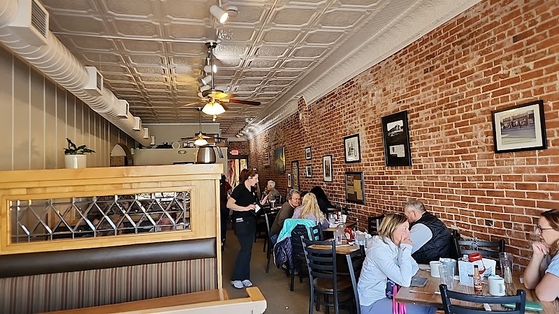 B & B Cafe photo 1