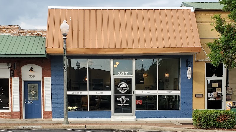 Back Home Bakery Cafe photo 1