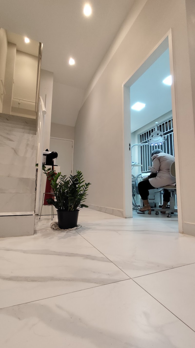 Única Clínica Odontológica e Estética - foto 4