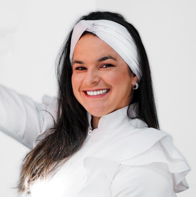 Dentista em Angra dos Reis - Dra. Soliane Freitas - foto 3