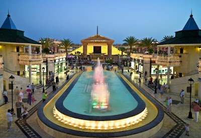 Fountain Las Americas