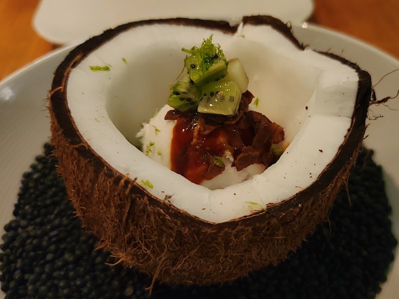 Rose's Luxury photo 5