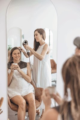 The Straightening Salon