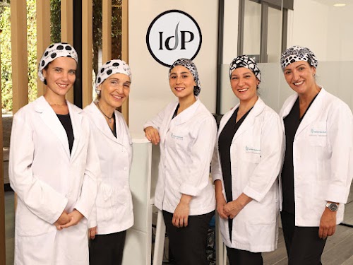 Clínica Capil·lar a Barcelona | Trasplantament o Ingert | Instituto del Pelo | Institut Català de Tricologia logo