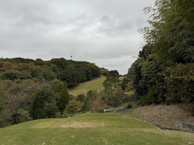 Okayama Country Club Momo no Sato Course - Photo 2