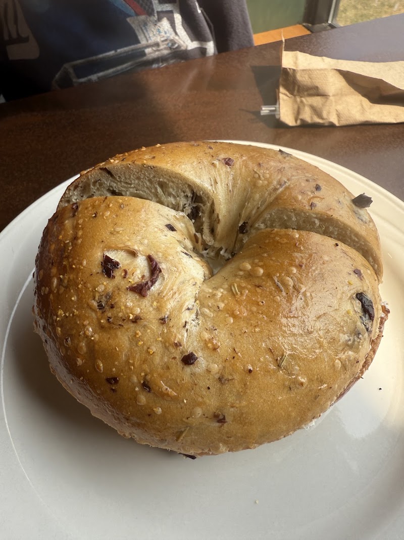 Uncommon Grounds Coffee & Bagels photo 2