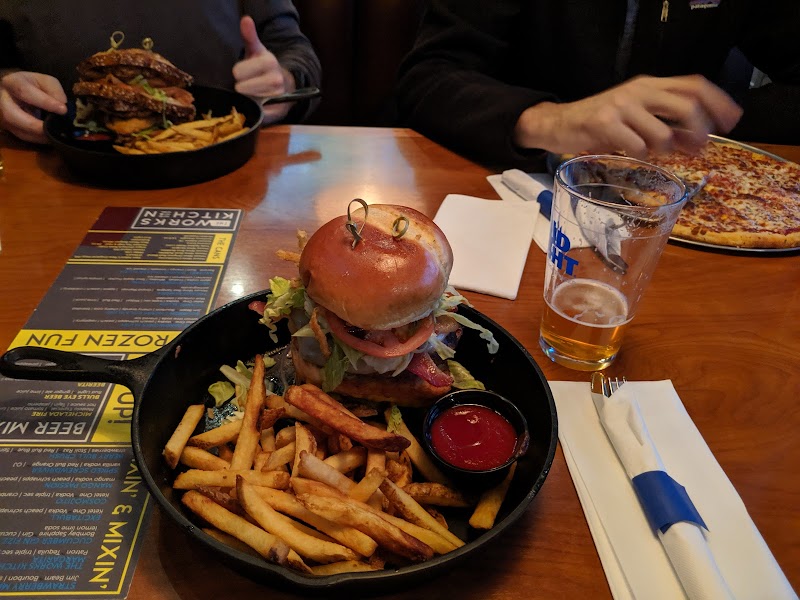 GameWorks Seattle photo 9