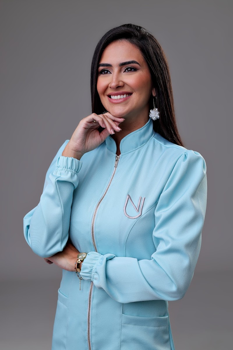 Dra. Paula Amaral - Endodontia - Canal - Clareamento