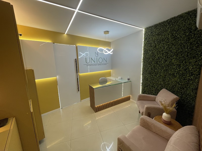 Dra. Paula Amaral - Endodontia - Canal - Clareamento - foto 3