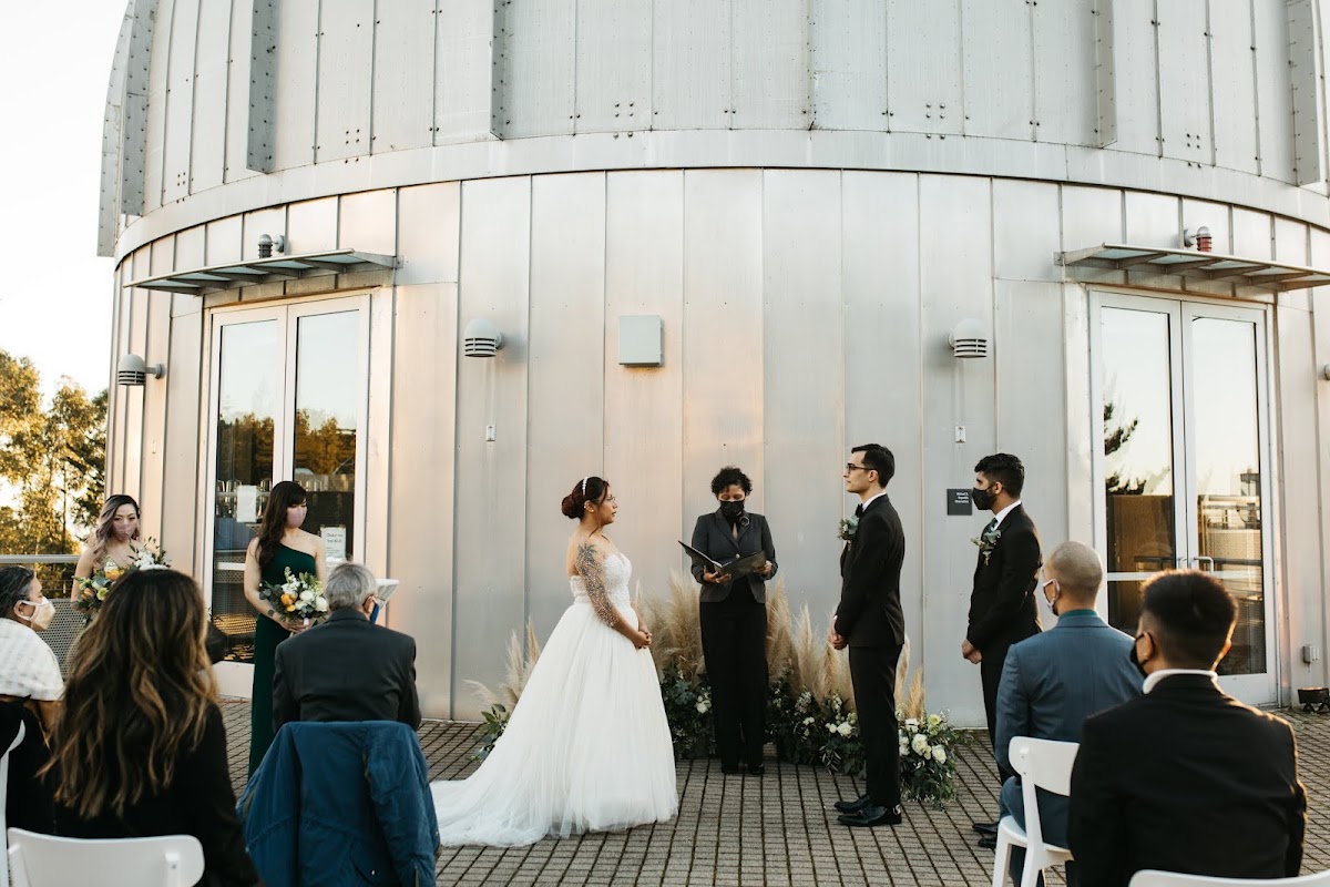 Officially Hitched: Google Places image 5