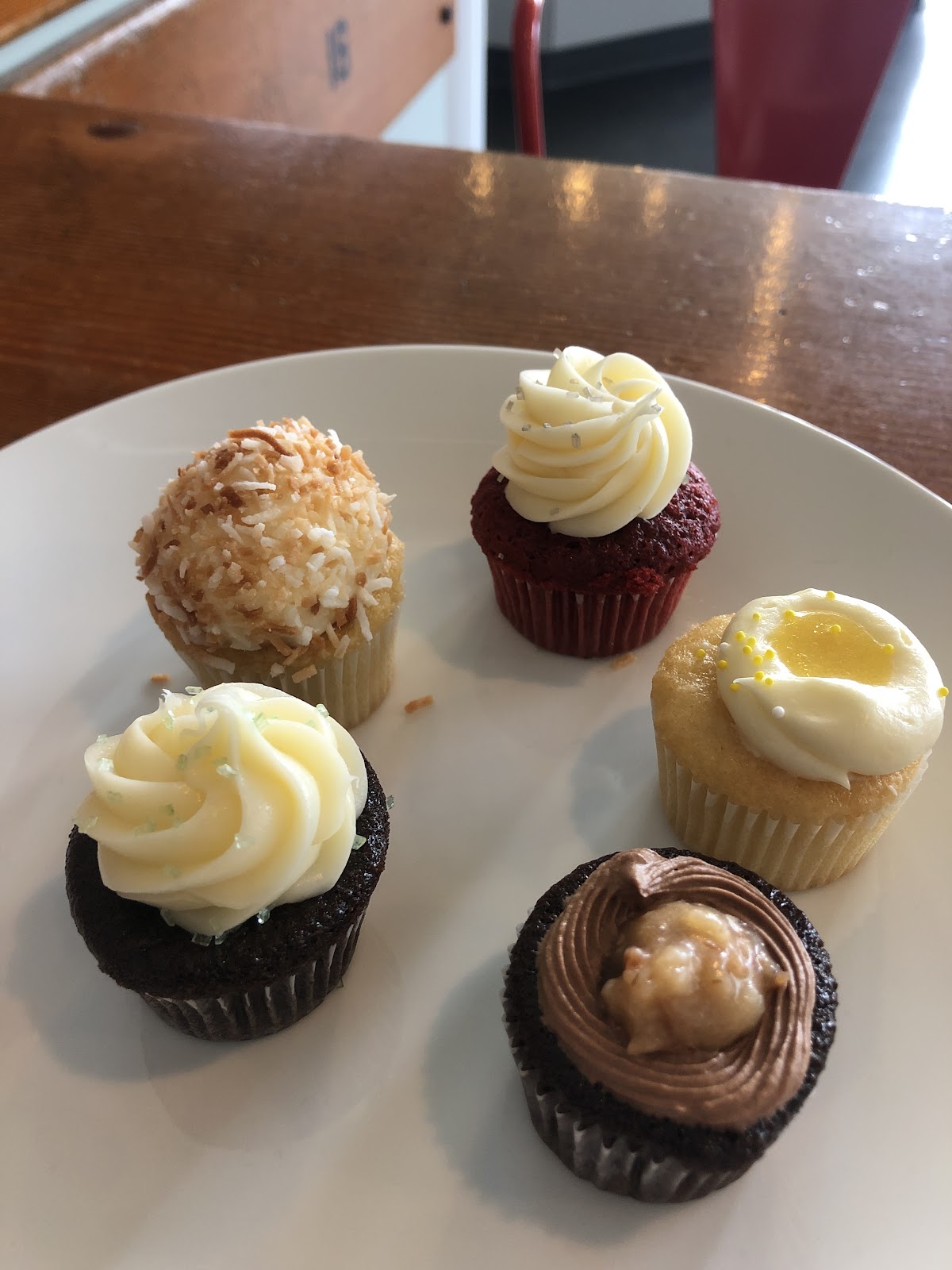 Saint Cupcake & Poplandia Artisan Popcorn: Google Places image 5