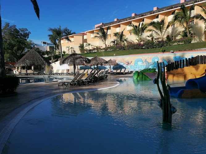 Grand Palladium Vallarta Resort & Spa
