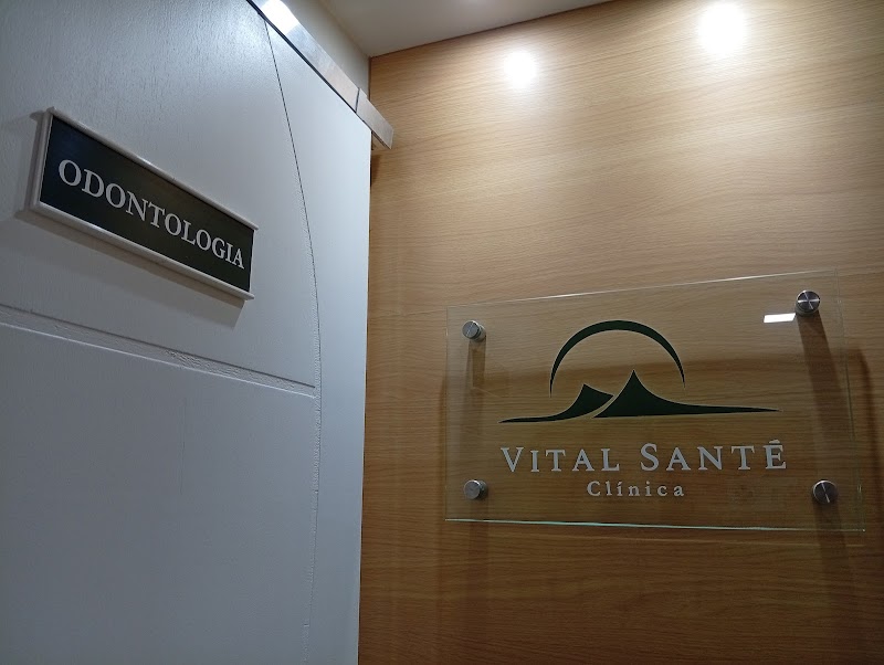 Dentista e Ortodontista - Dr. Eleomar Lima - Recreio dos Bandeirantes - foto 5