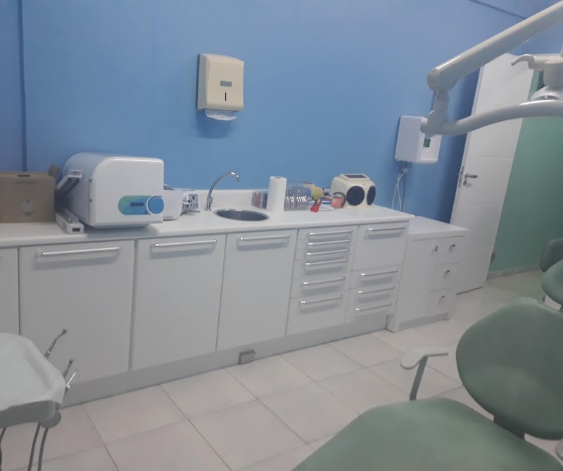 Dentista e Ortodontista - Dr. Eleomar Lima - Recreio dos Bandeirantes - foto 4