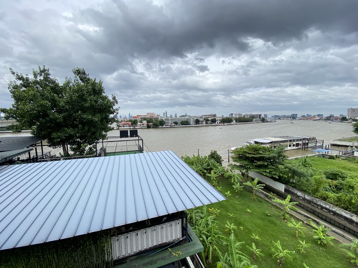 Norn Riverside Bangkok Hotel