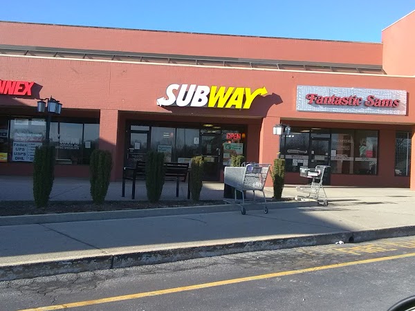 SUBWAY #6322 exterior