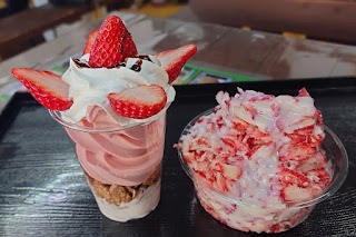 Kunozan Strawberry Picking photo