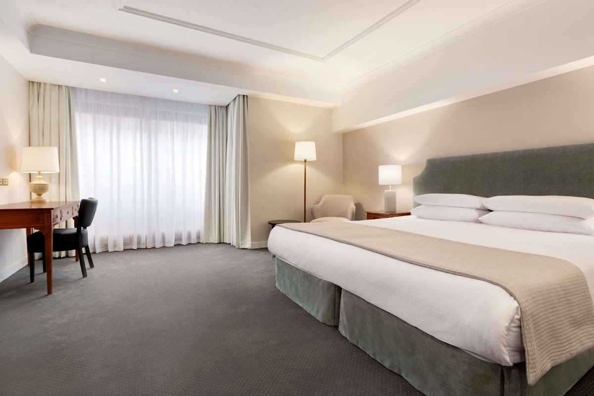 Hotel Avenue Louise Brussels - Trademark Collection by Wyndham 3