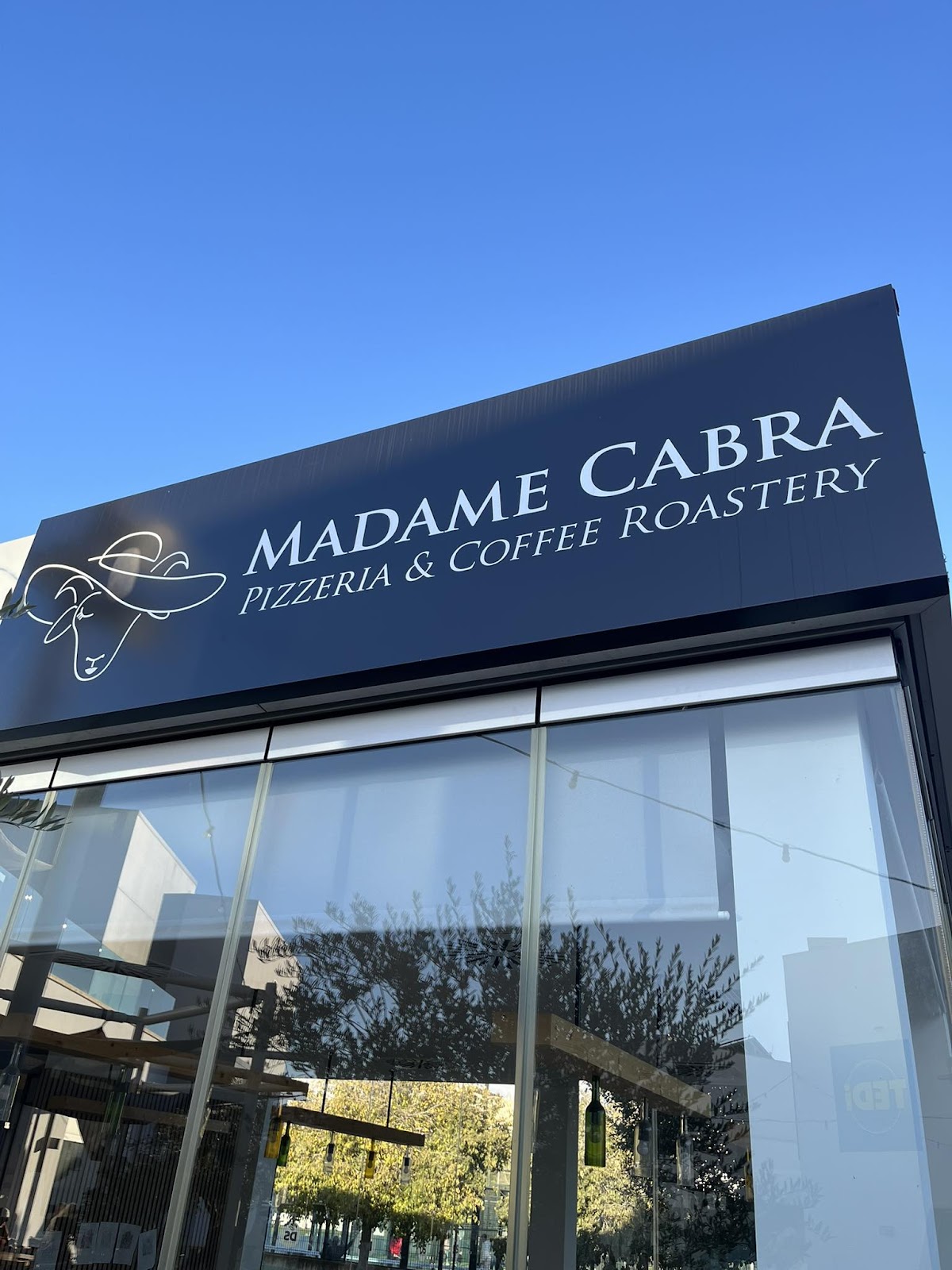 Madame Cabra Pizzería & Coffee Roastery in mallorca