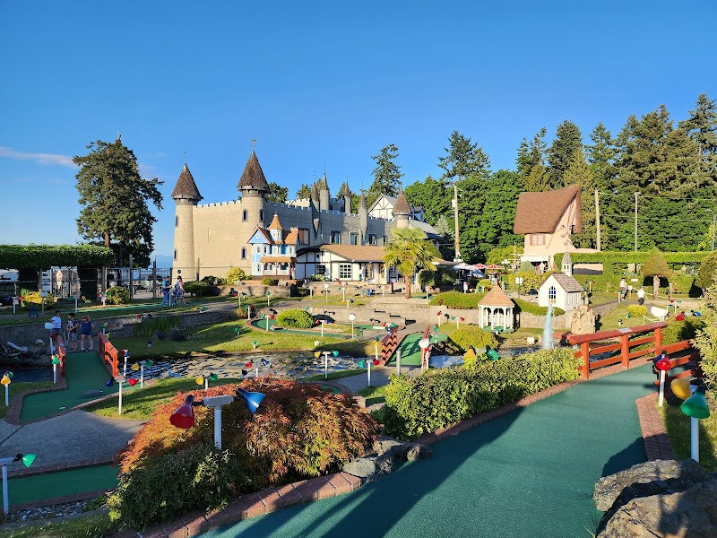 Paradise Mini Golf and Fun Park photo 2