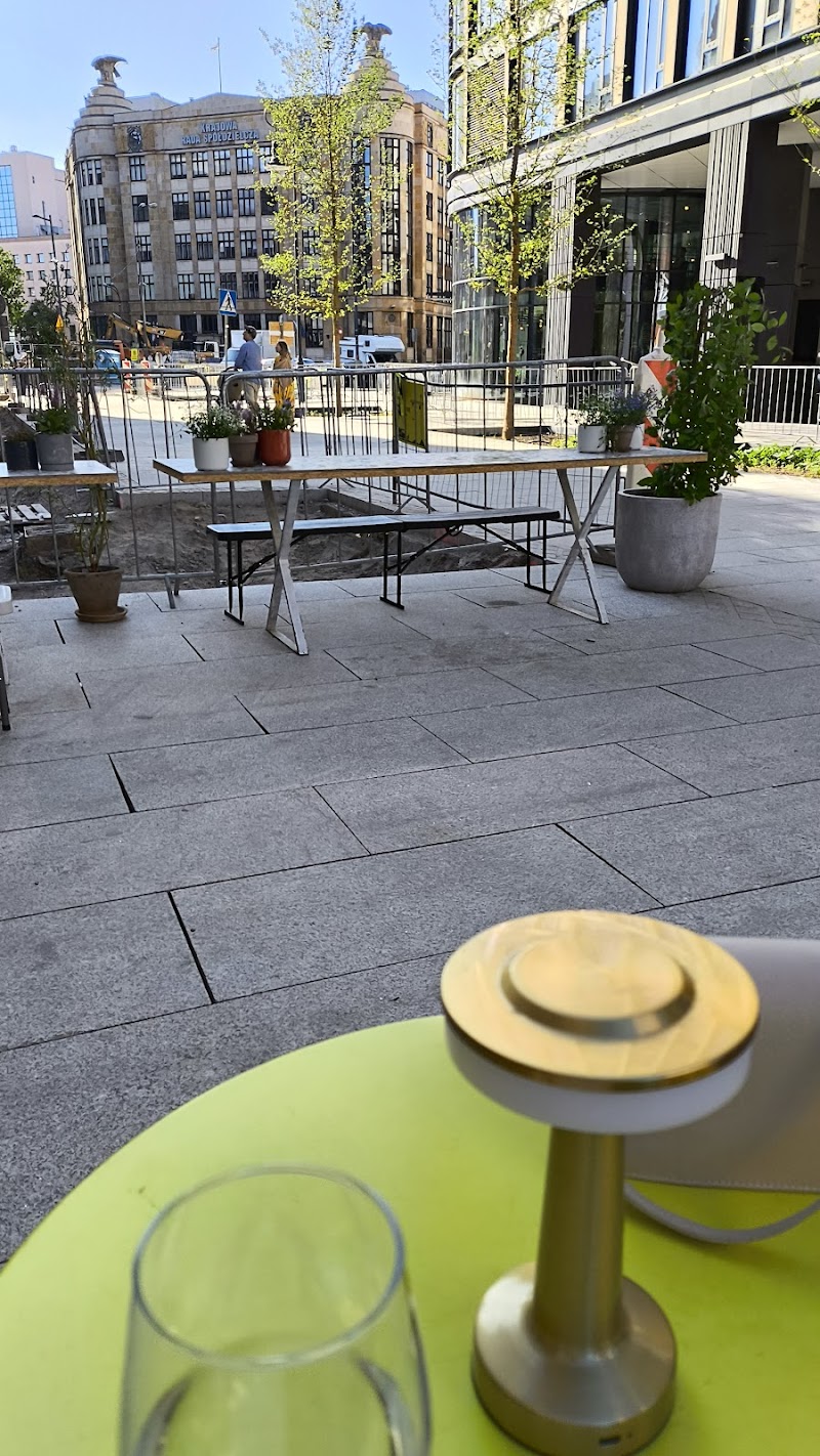 Niewinność Wine Bar