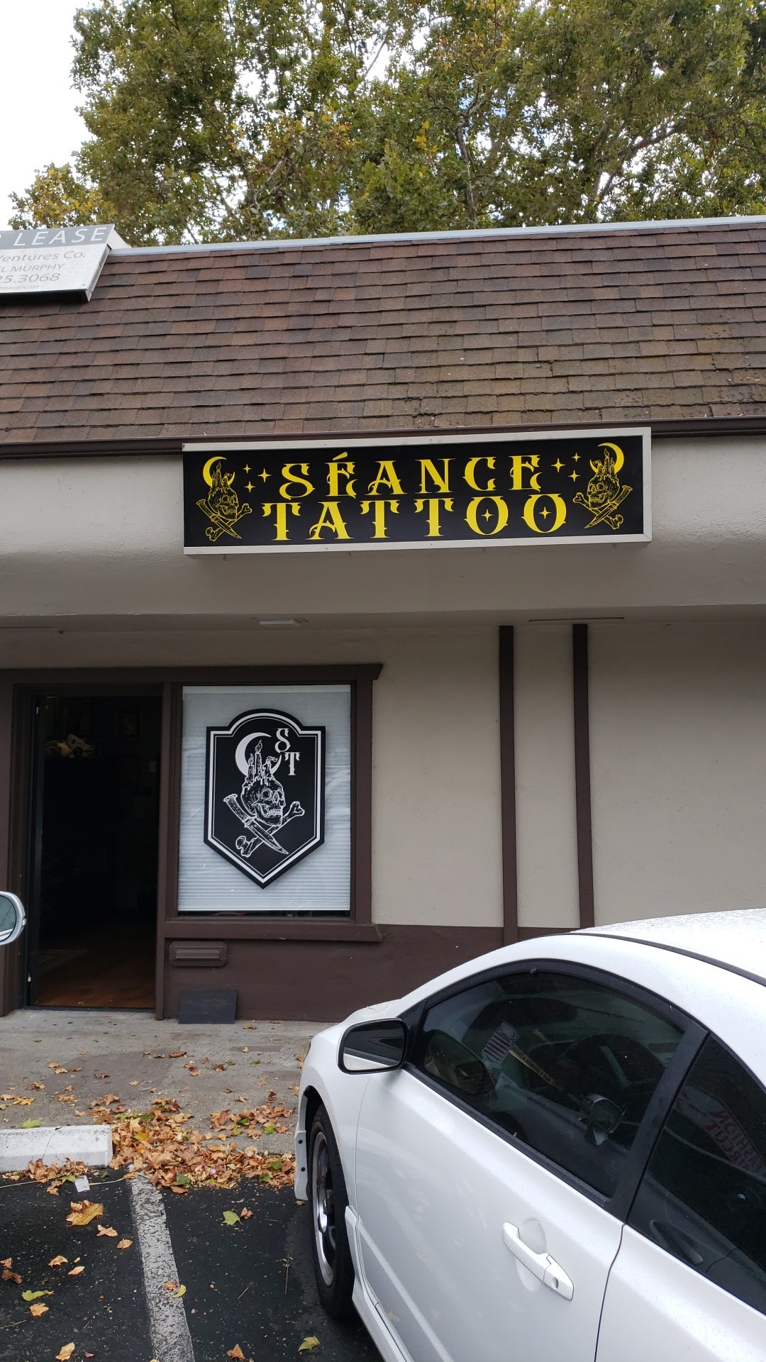 Seance Tattoo tattoo parlor in Roseville, CA