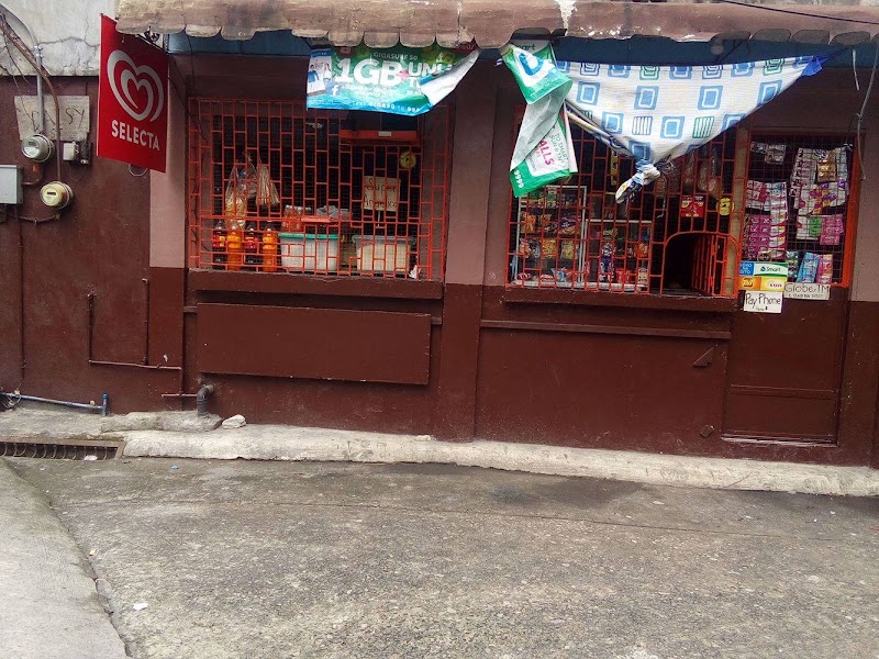 4 SISTER STORE