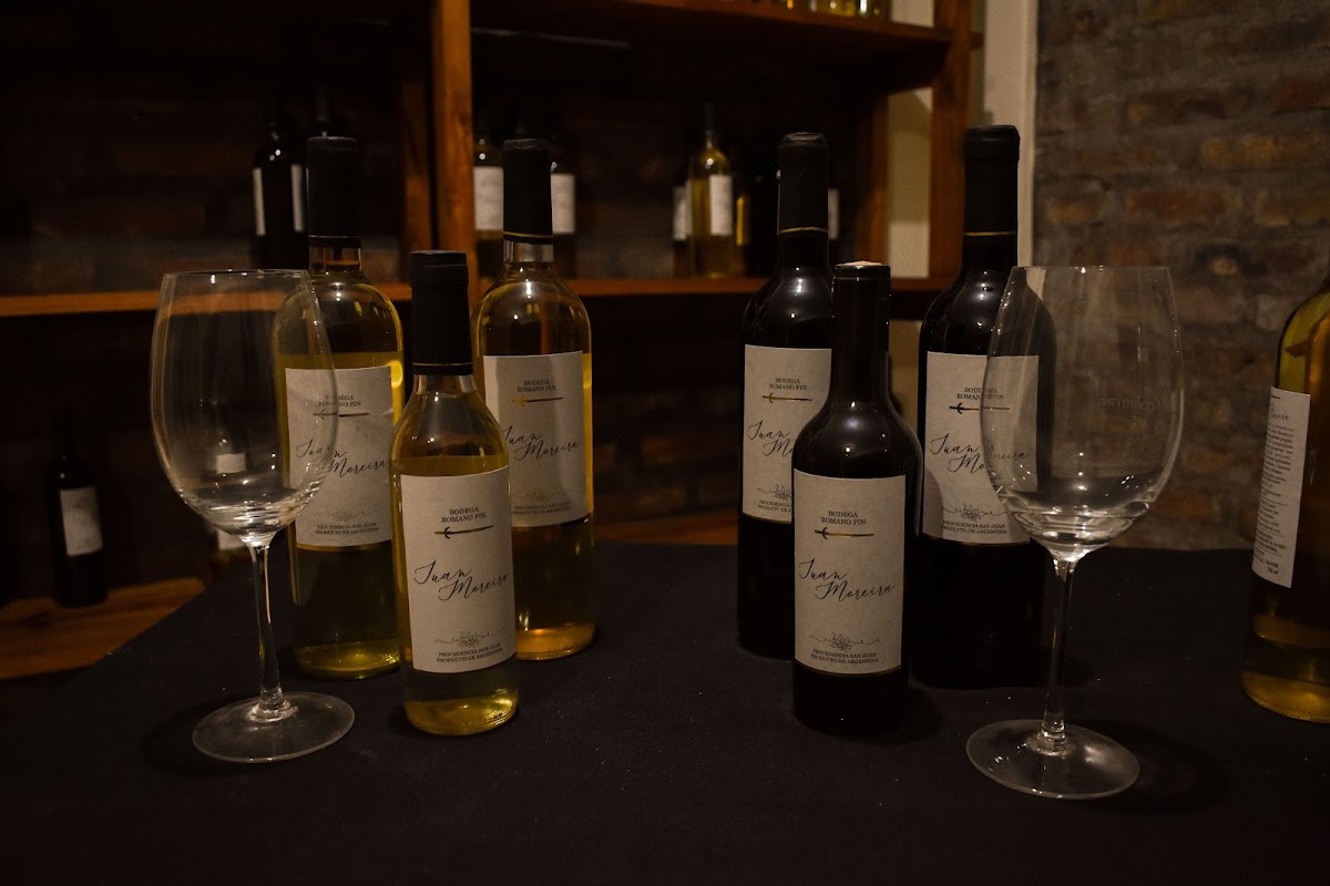 Bodega Romano Pin Cabañas y Bodega