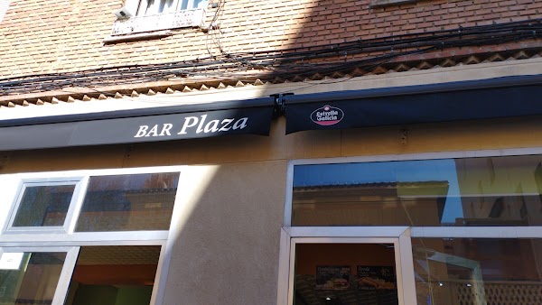 Bar Plaza