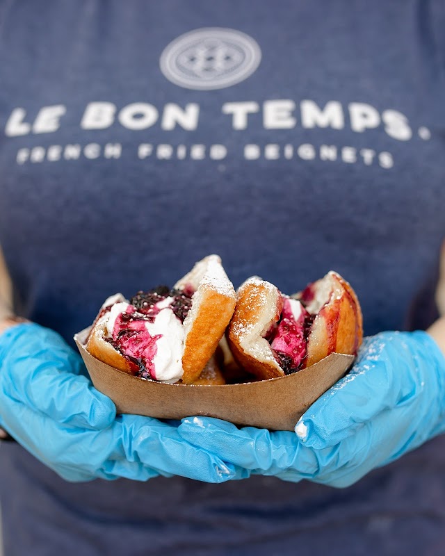 Le Bon Temps Beignets and Coffee photo 3