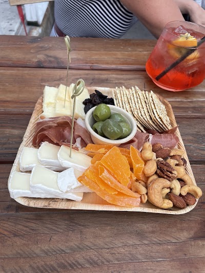 Vine Bar photo 2