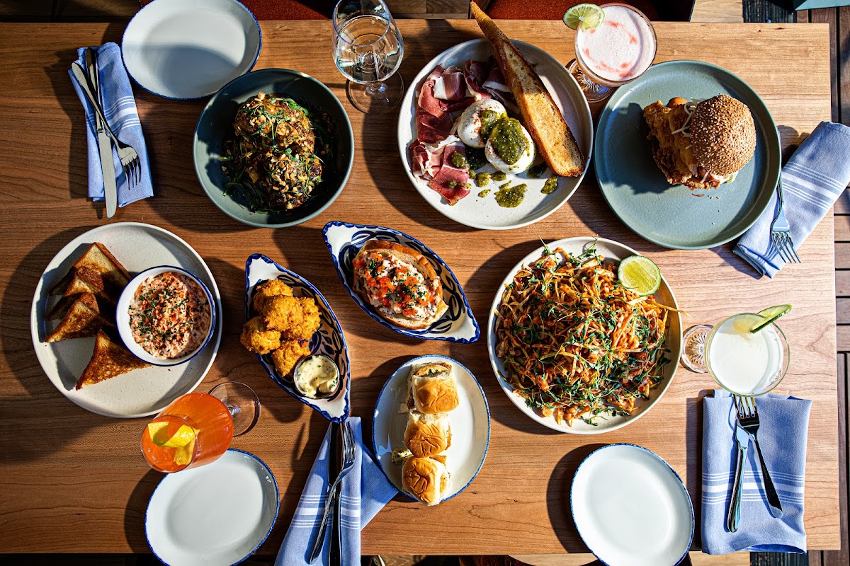 The Kingstide photo 2